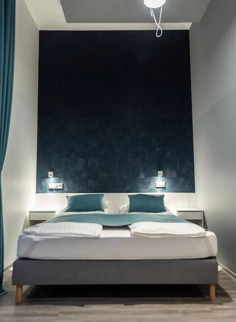 Bpr Downtown Gemstone Apartments Budapest